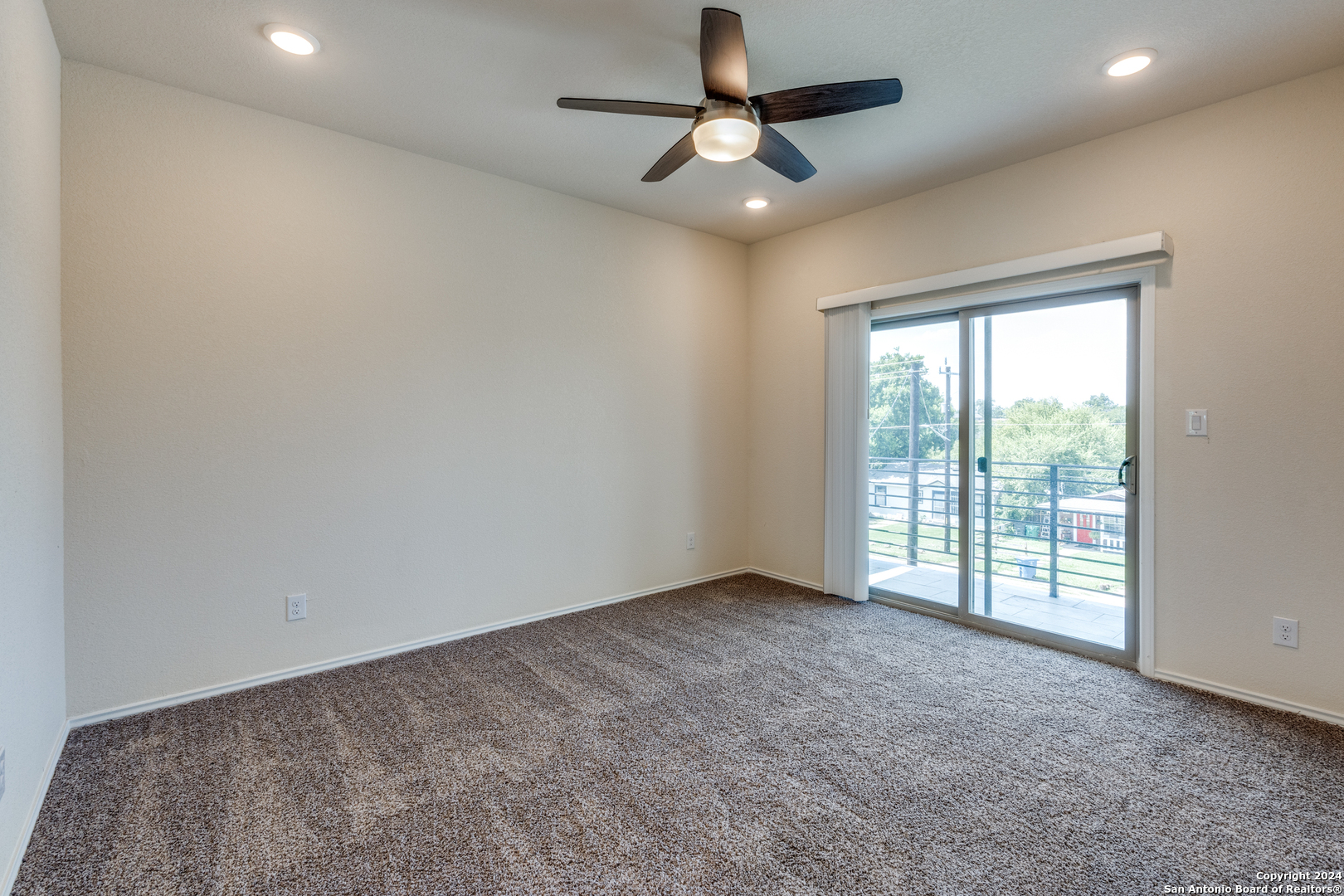 2638 E Commerce Street San Antonio TX 78203