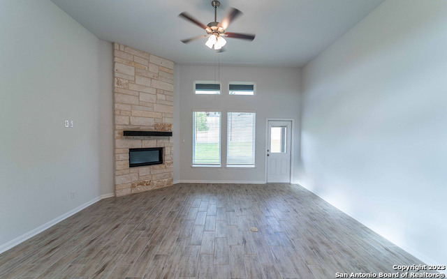 4877 Knox View Schertz TX 78108