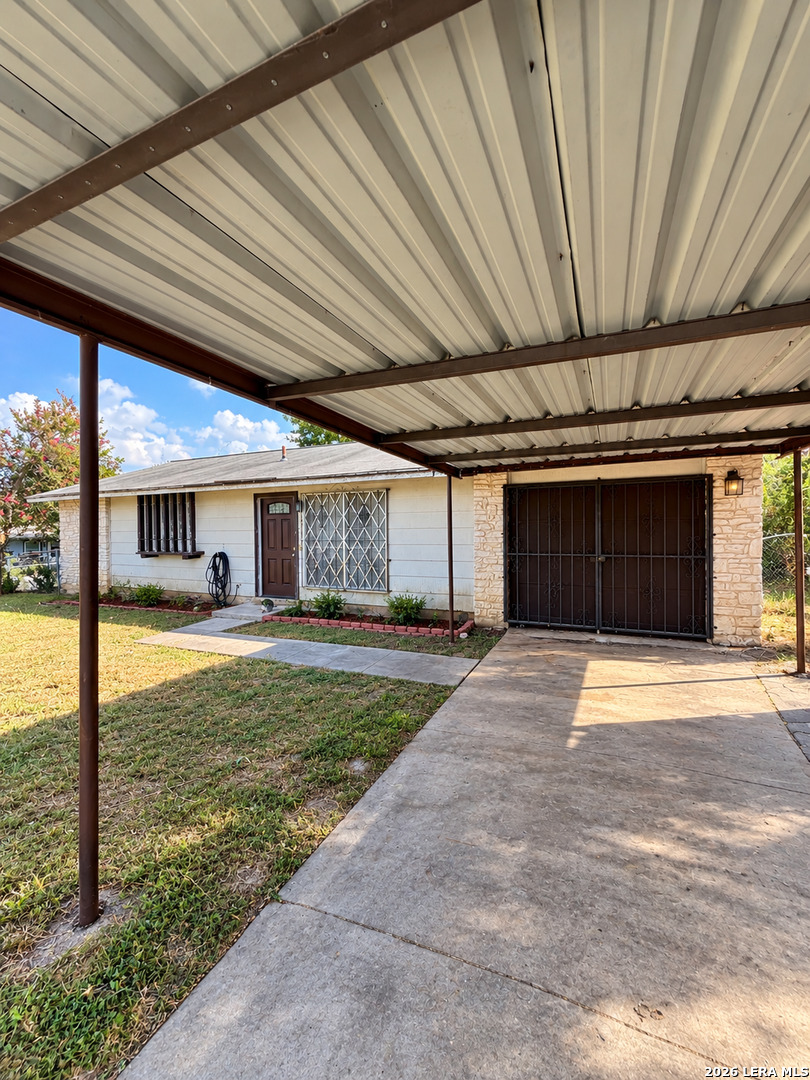 6202 Trail Valley Drive San Antonio TX 78242