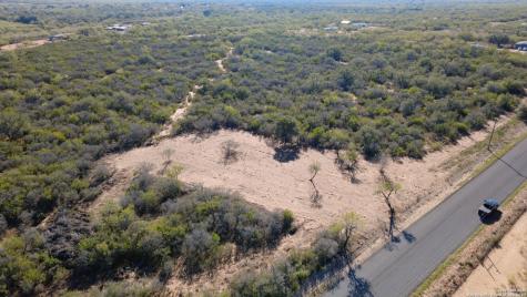 00 Cr 327 Cr 327 Jourdanton TX 78026