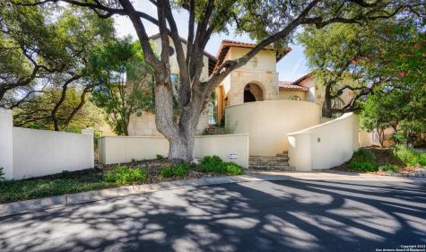 2 Naples Court San Antonio TX 78257