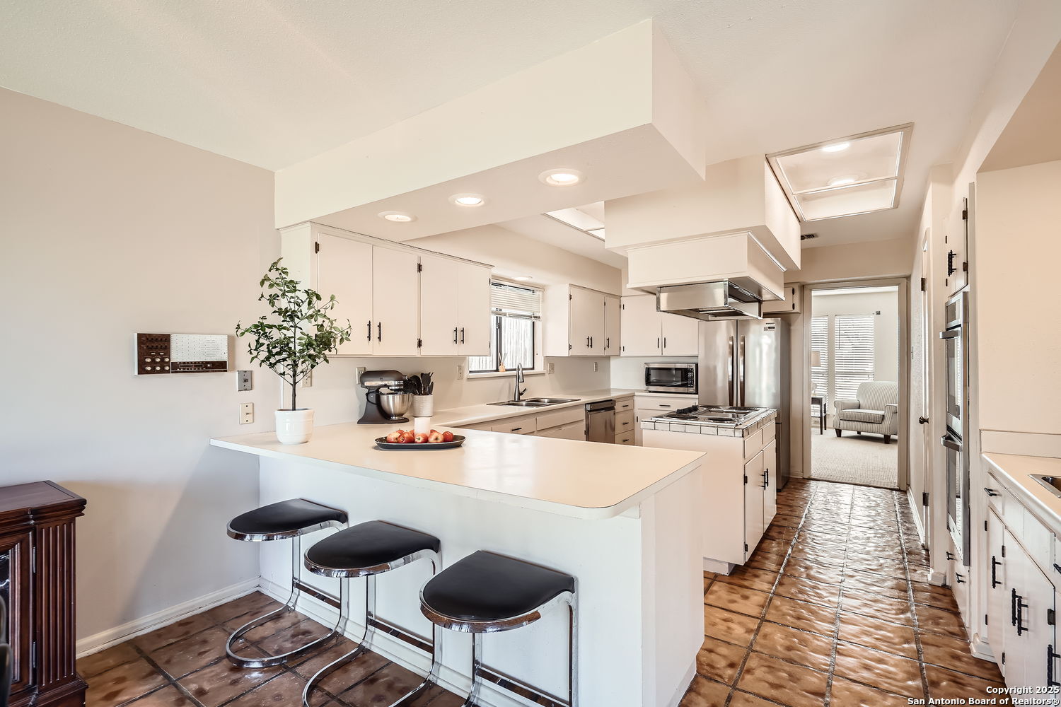 607 Morning Hill Street San Antonio TX 78232
