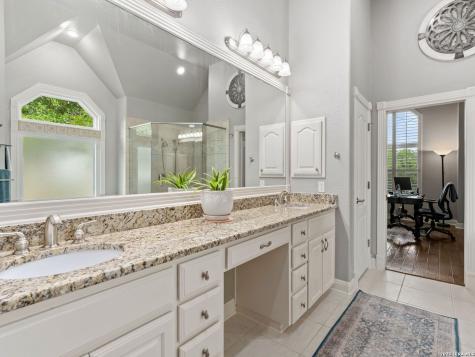 5 Westminster Court San Antonio TX 78257