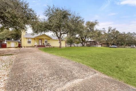1143 Dawnridge Canyon Lake TX 78133