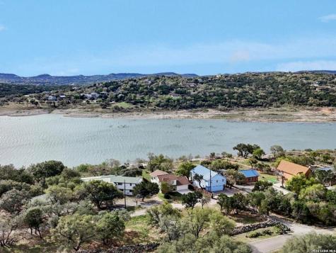 127 Cedar Tree Lane Canyon Lake TX 78133