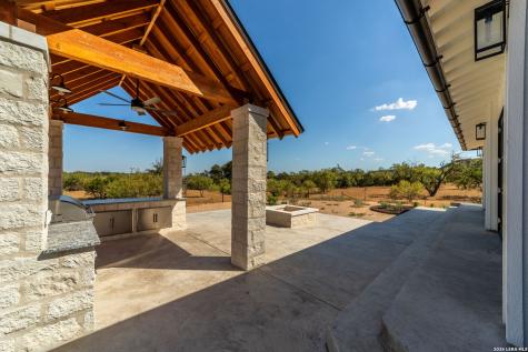 324 Klenin Place Fredericksburg TX 78624