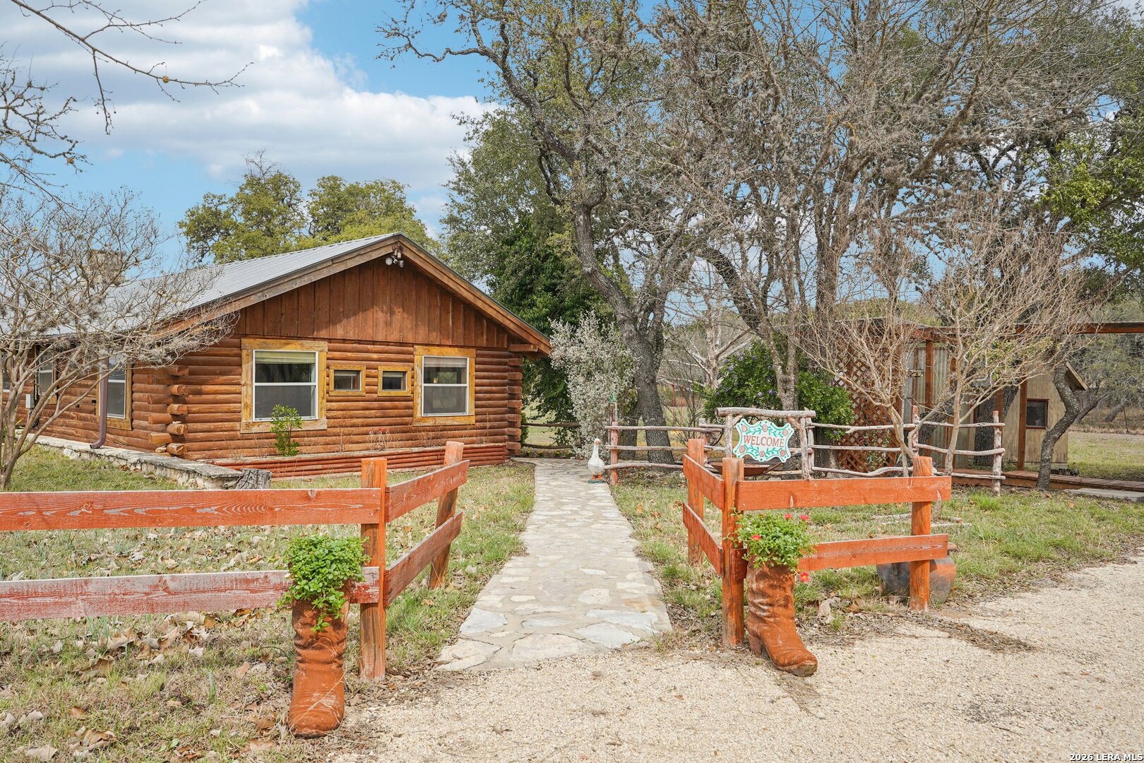 5626 Fm 3240 Bandera TX 78003