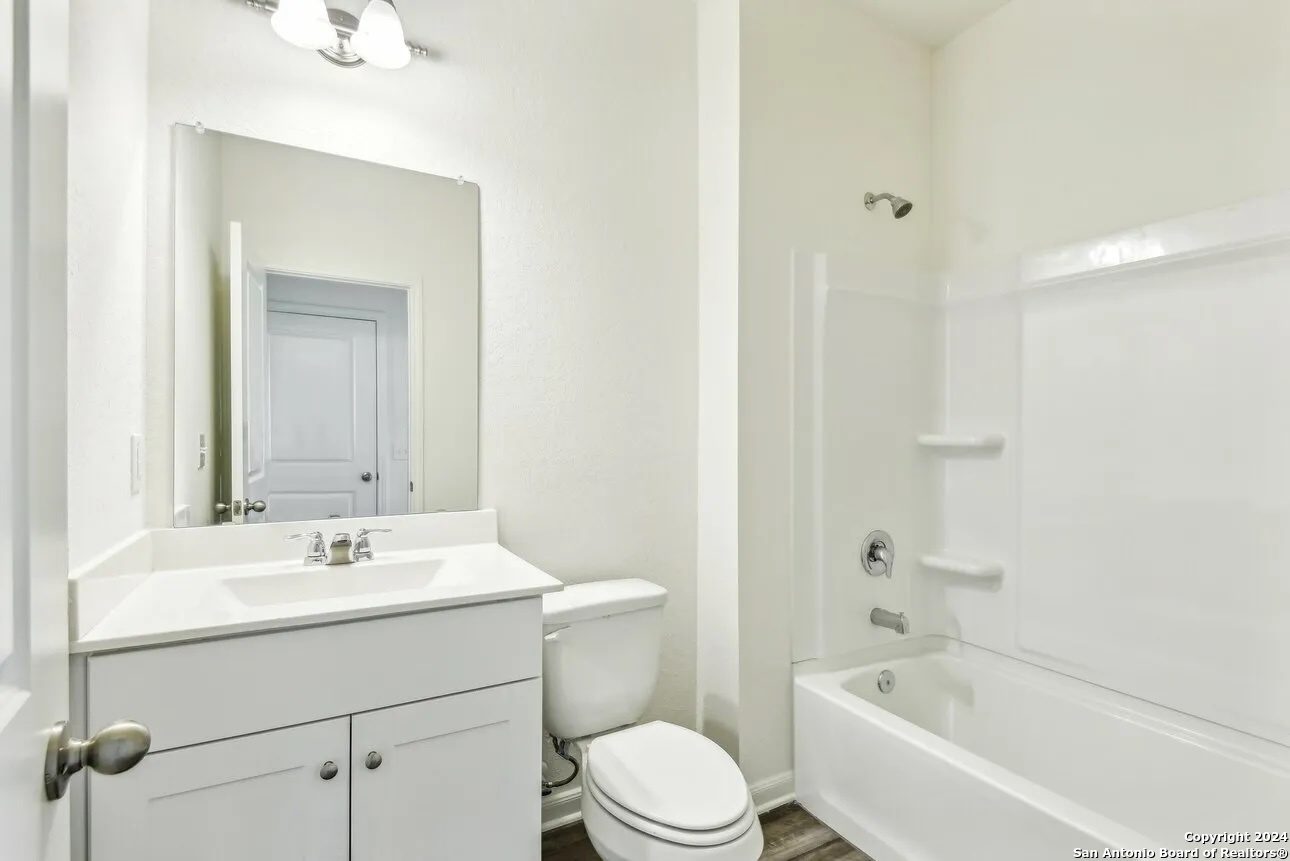 10624 Tufted Court Adkins TX 78101