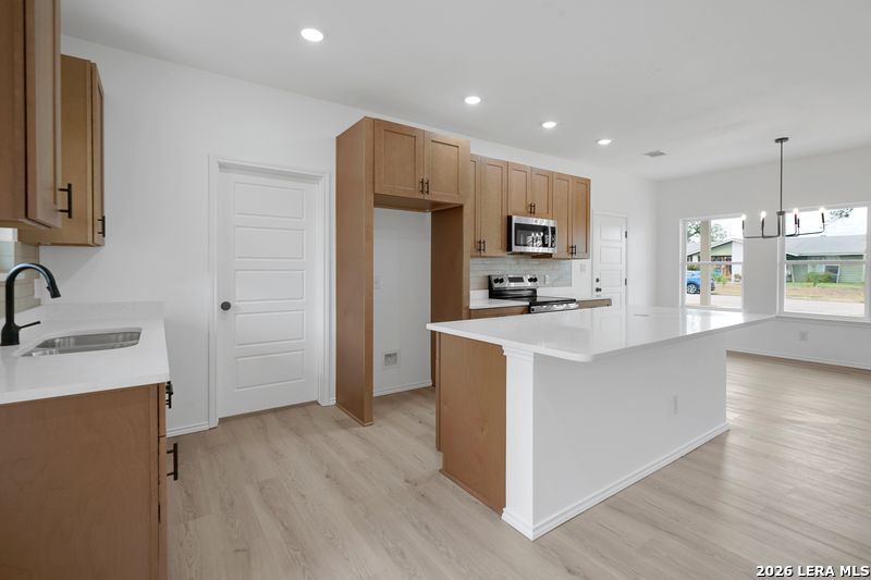 3514 Woodville San Antonio TX 78223