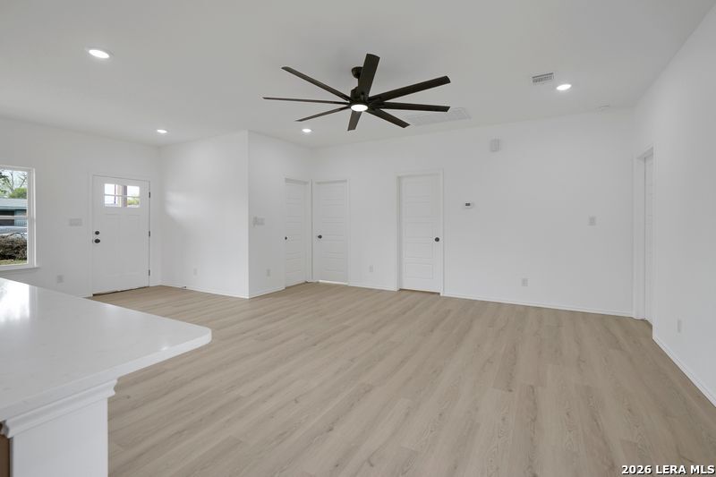 3514 Woodville San Antonio TX 78223