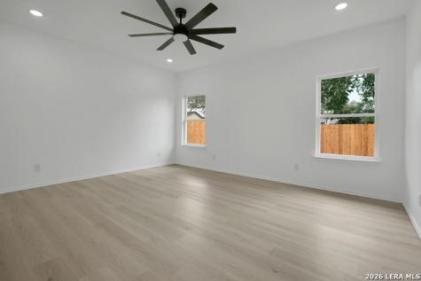 3514 Woodville San Antonio TX 78223