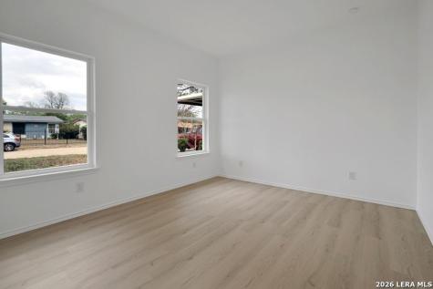 3514 Woodville San Antonio TX 78223