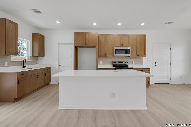 3514 Woodville San Antonio TX 78223