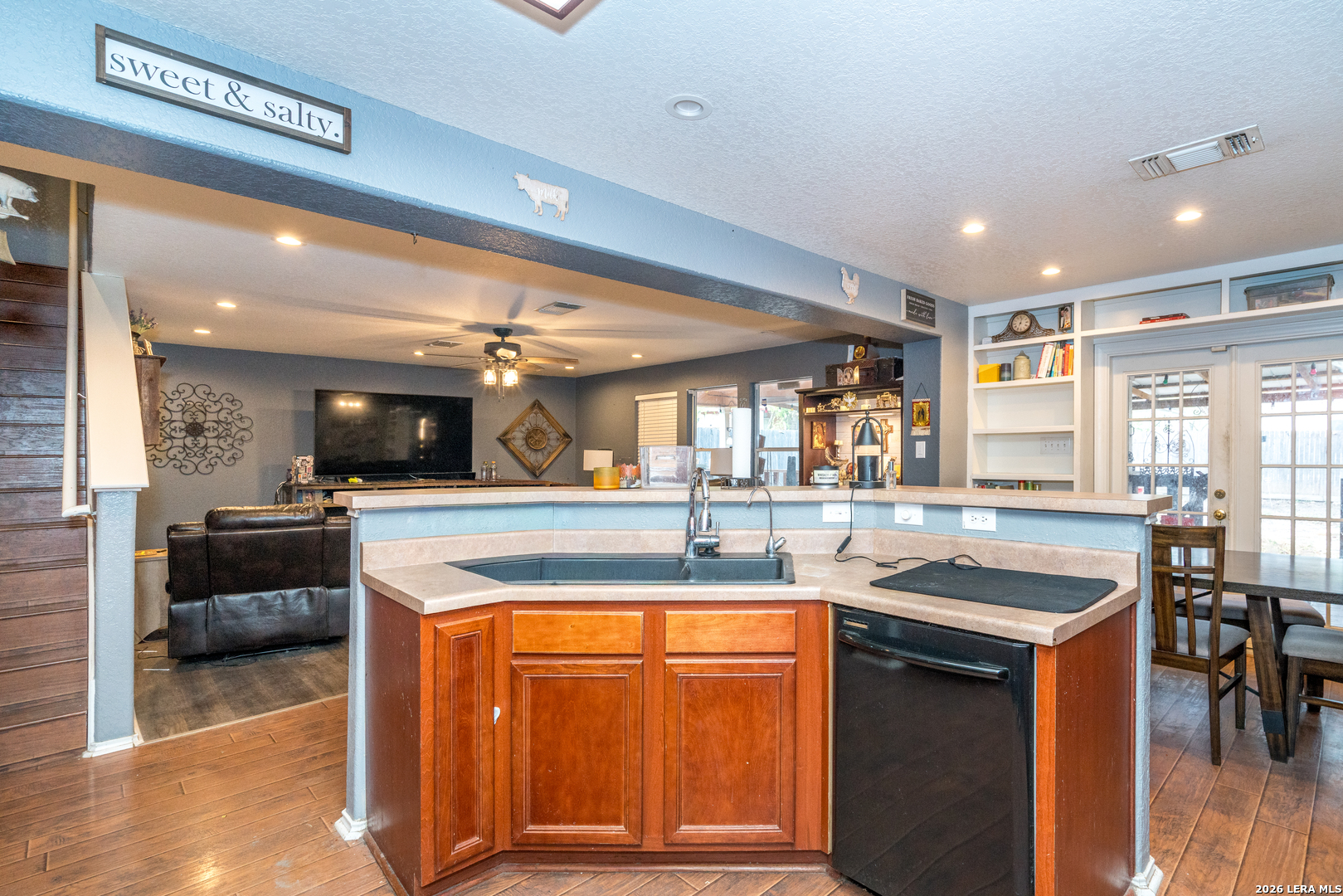 10126 Cedarcliff San Antonio TX 78245