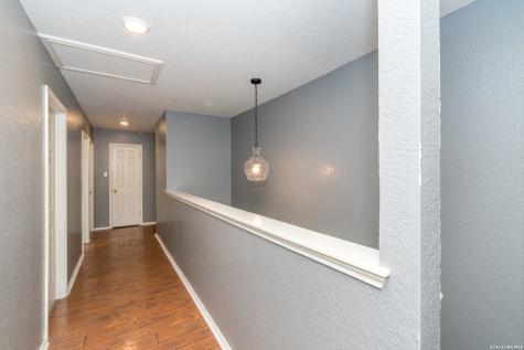 10126 Cedarcliff San Antonio TX 78245