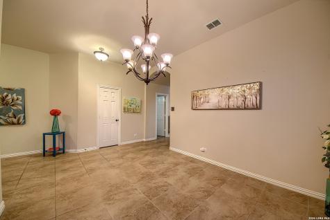 25606 Poerner Trail San Antonio TX 78261