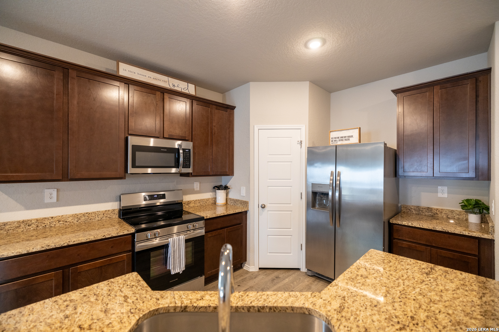 3431 Andromeda Way Converse TX 78109