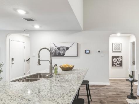 9915 Kalm Brome San Antonio TX 78254