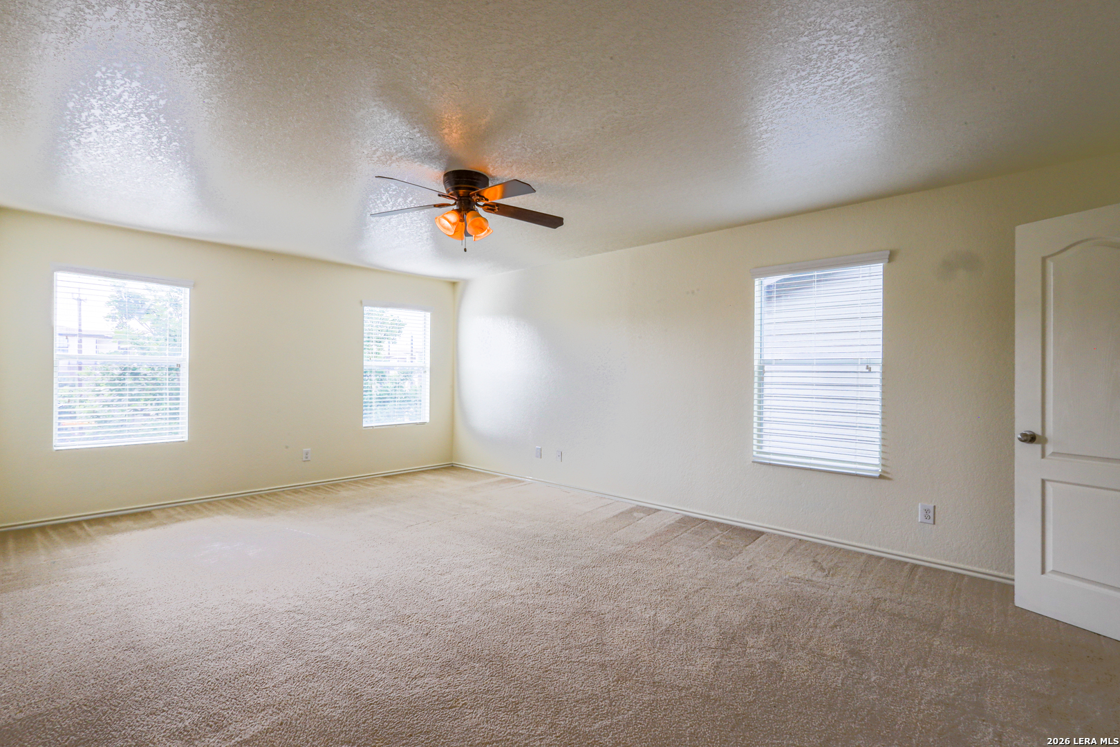 418 Orchard Willow San Antonio TX 78245