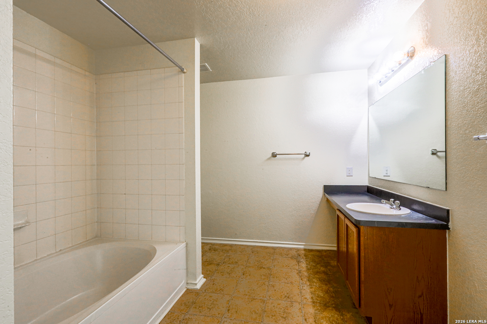 418 Orchard Willow San Antonio TX 78245
