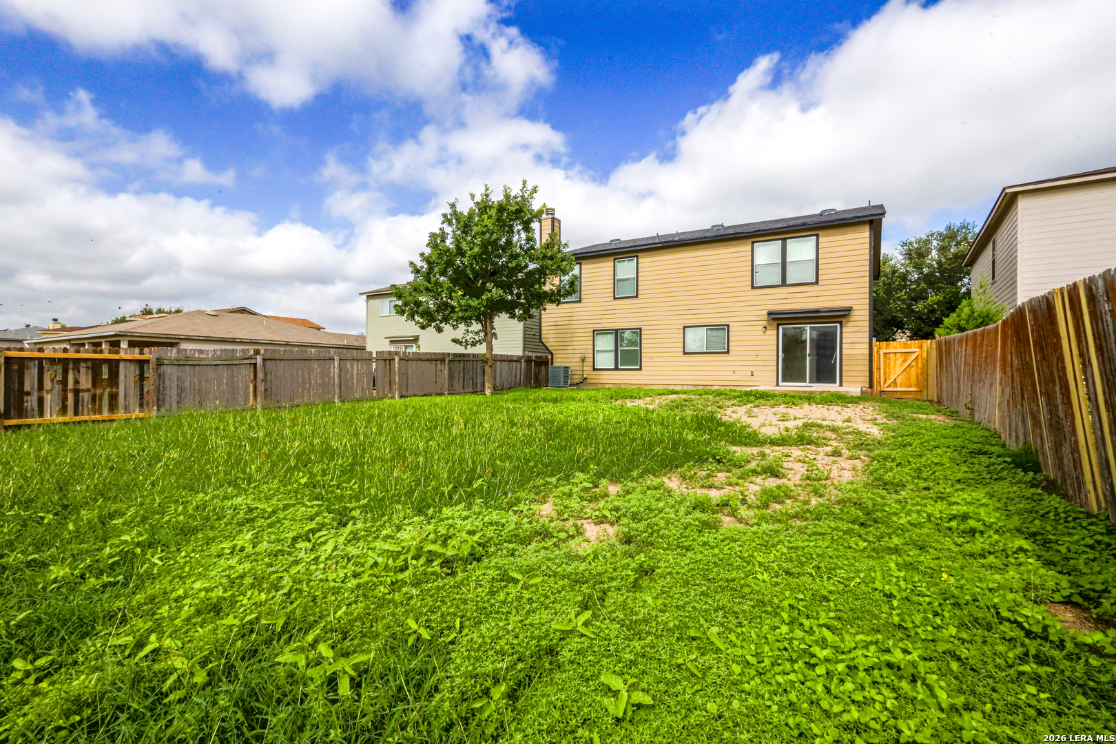 418 Orchard Willow San Antonio TX 78245