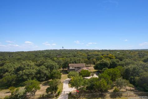 355 County Road 386 San Antonio TX 78253