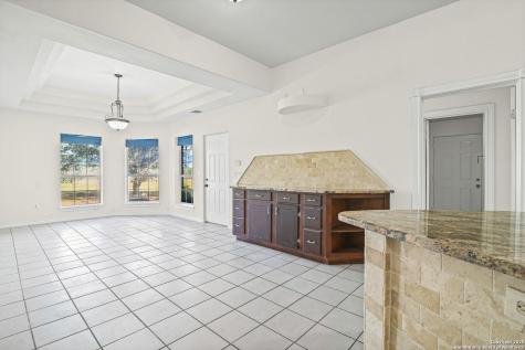 5280 Smith Road Von Ormy TX 78073
