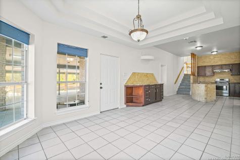 5280 Smith Road Von Ormy TX 78073