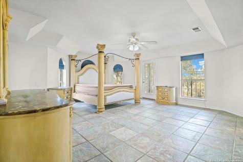 5280 Smith Road Von Ormy TX 78073