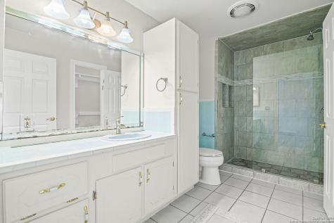 5280 Smith Road Von Ormy TX 78073