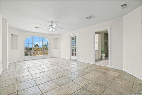5280 Smith Road Von Ormy TX 78073