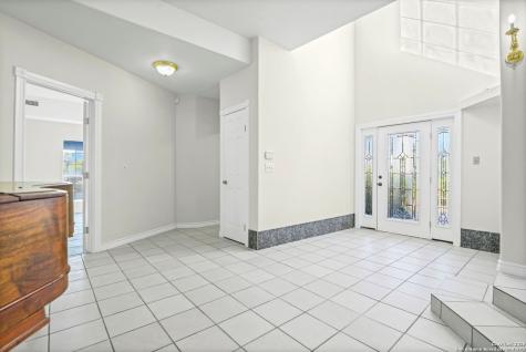 5280 Smith Road Von Ormy TX 78073