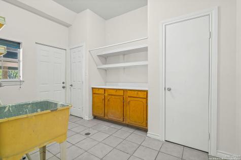 5280 Smith Road Von Ormy TX 78073