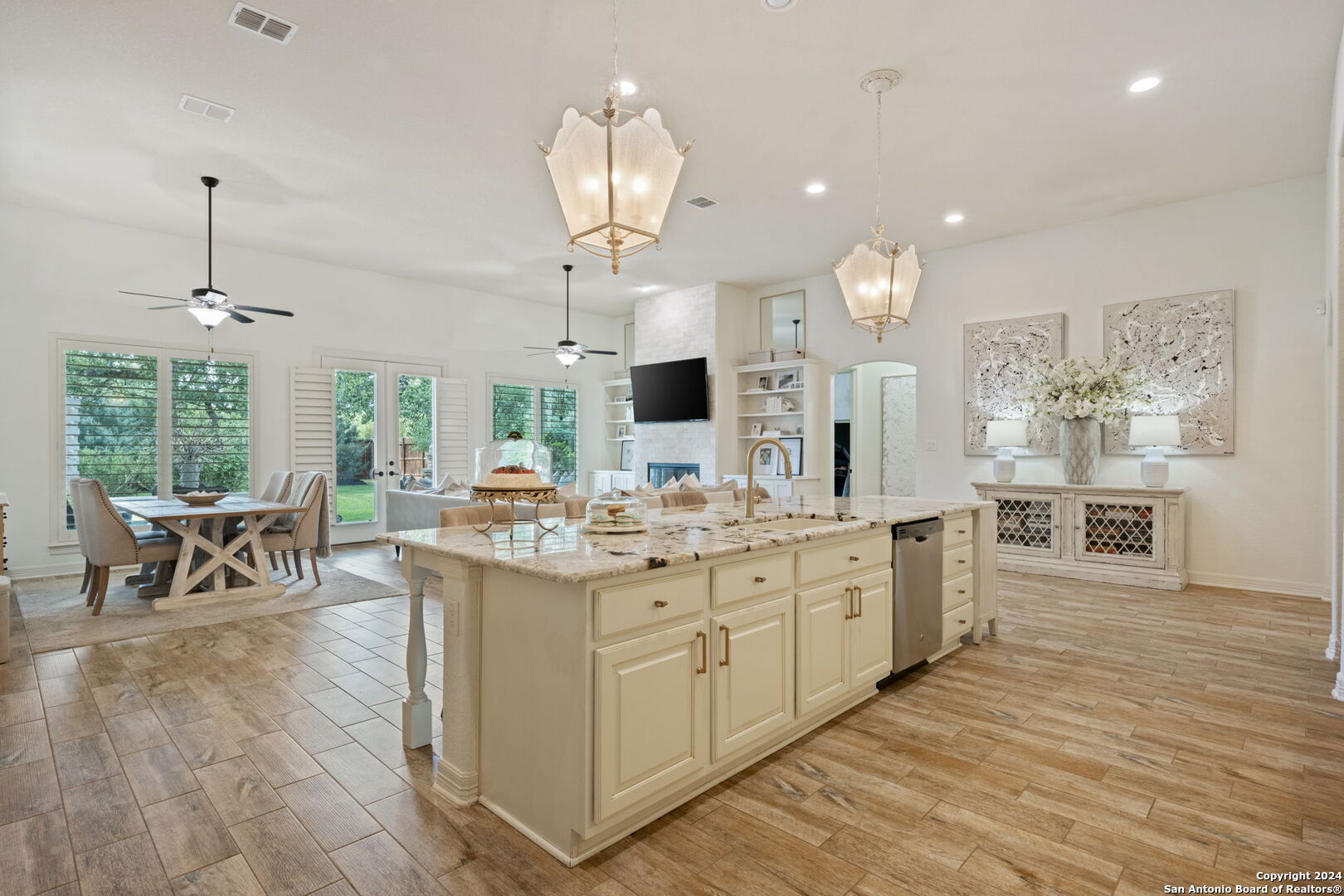 30124 Setterfeld Circle Fair Oaks Ranch TX 78015