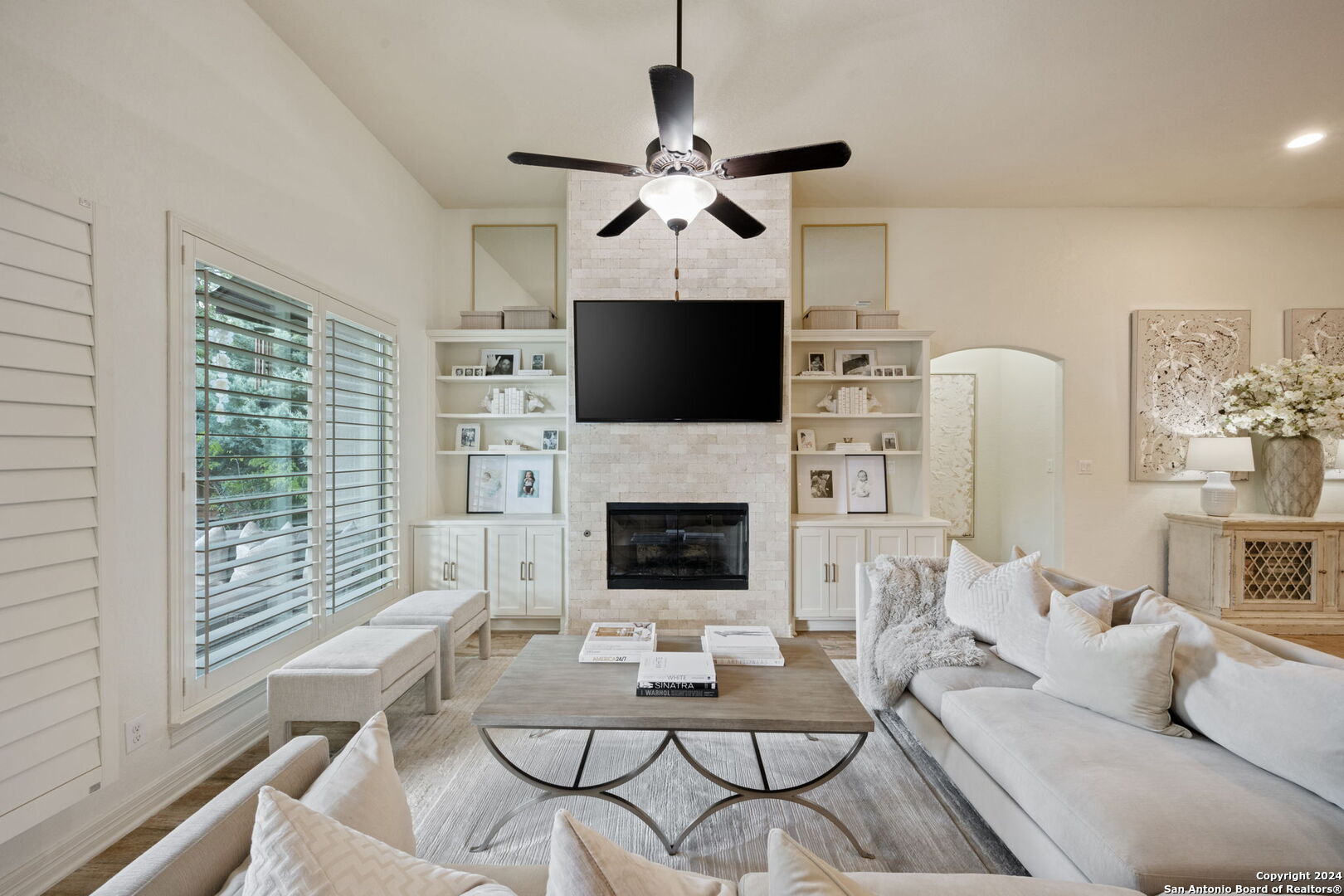 30124 Setterfeld Circle Fair Oaks Ranch TX 78015