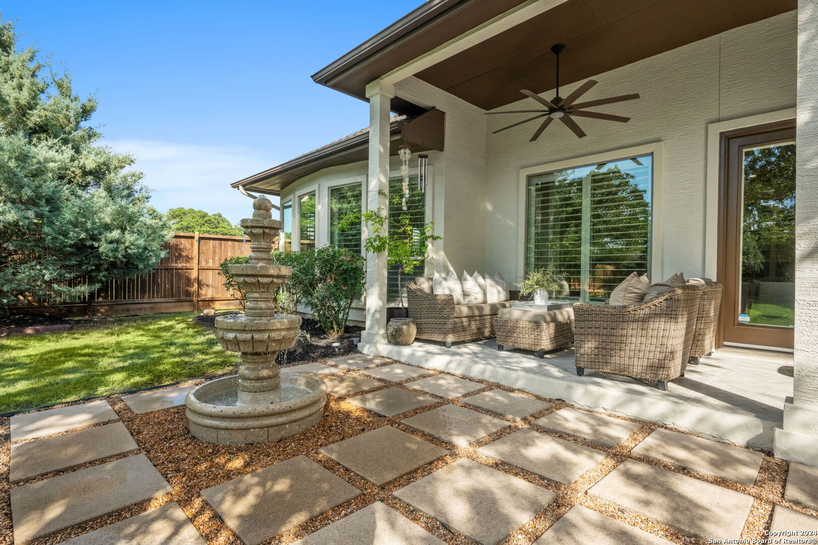 30124 Setterfeld Circle Fair Oaks Ranch TX 78015