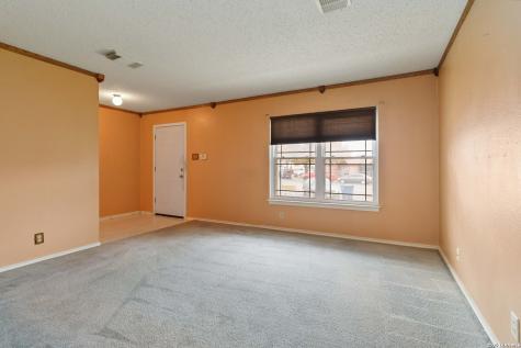 423 Rosa Verde San Antonio TX 78207