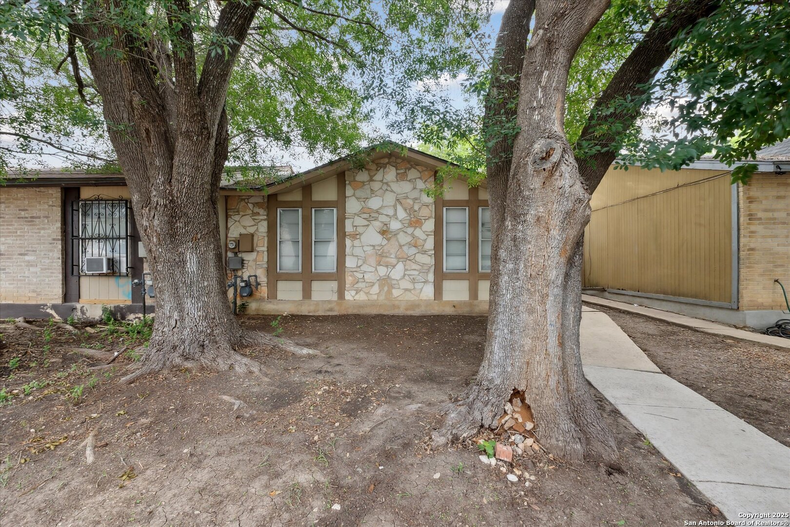 6839 Neston Drive San Antonio TX 78239