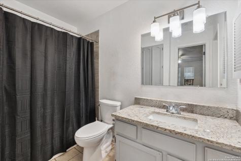 6839 Neston Drive San Antonio TX 78239