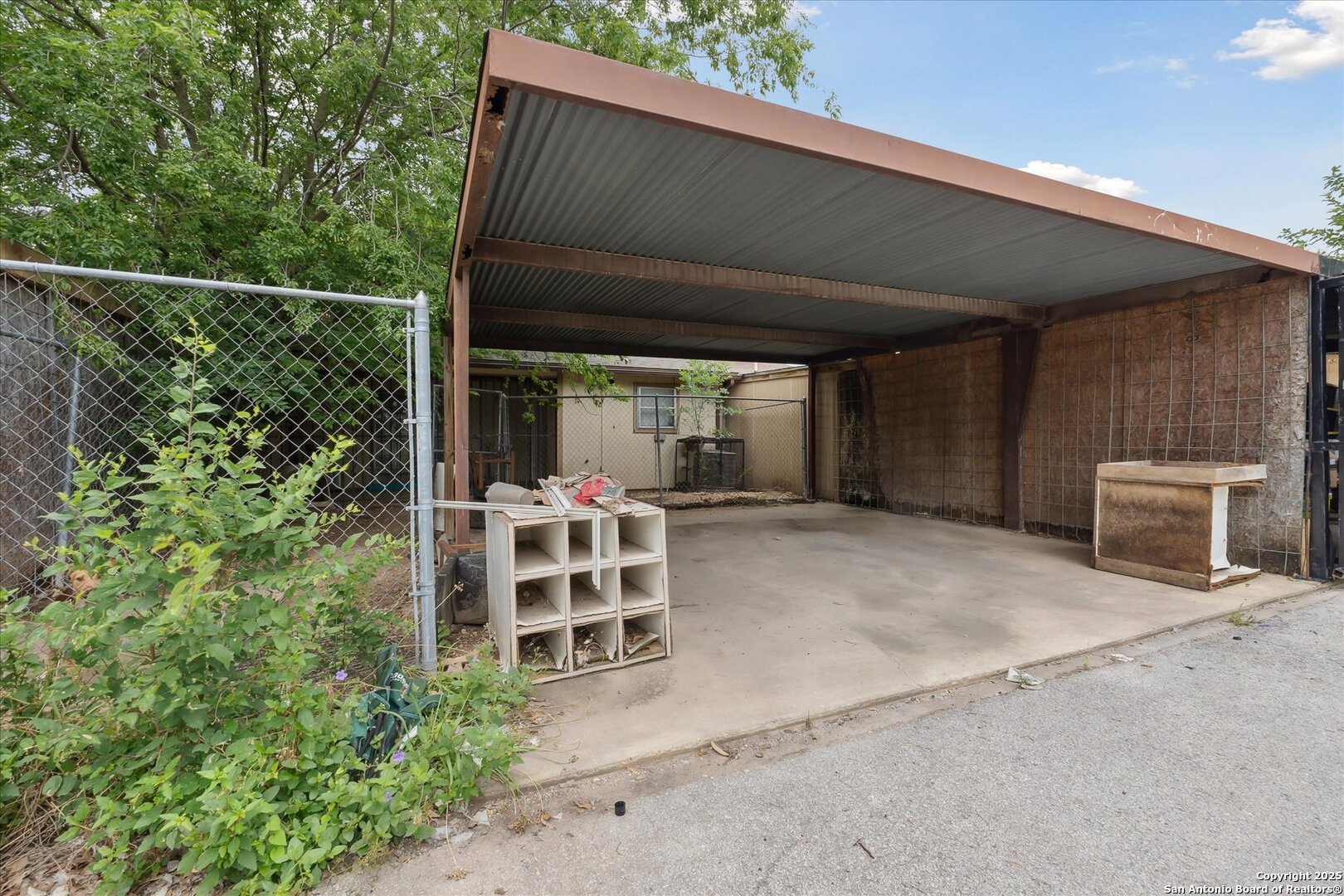 6839 Neston Drive San Antonio TX 78239
