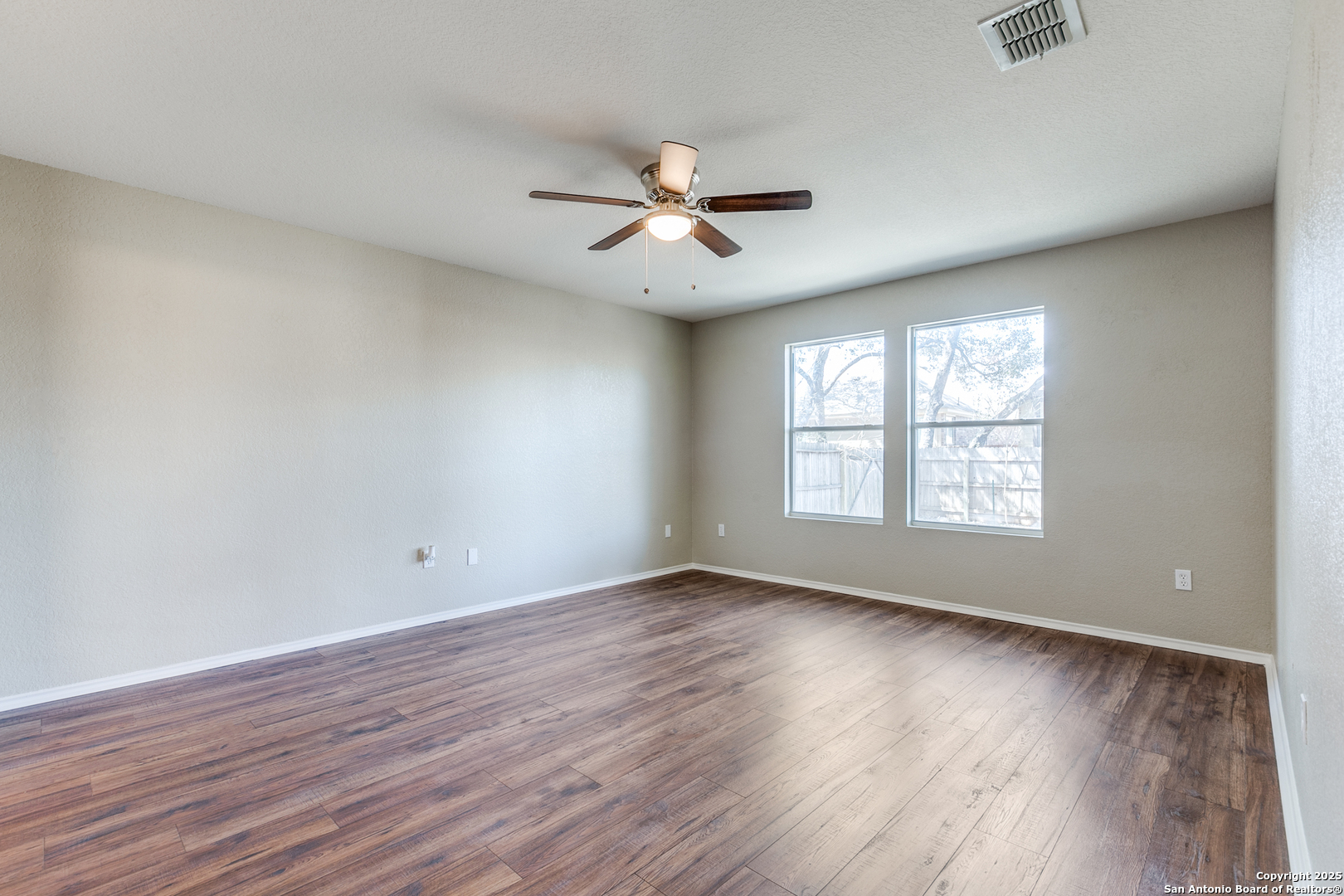8535 Silver Brush San Antonio TX 78254