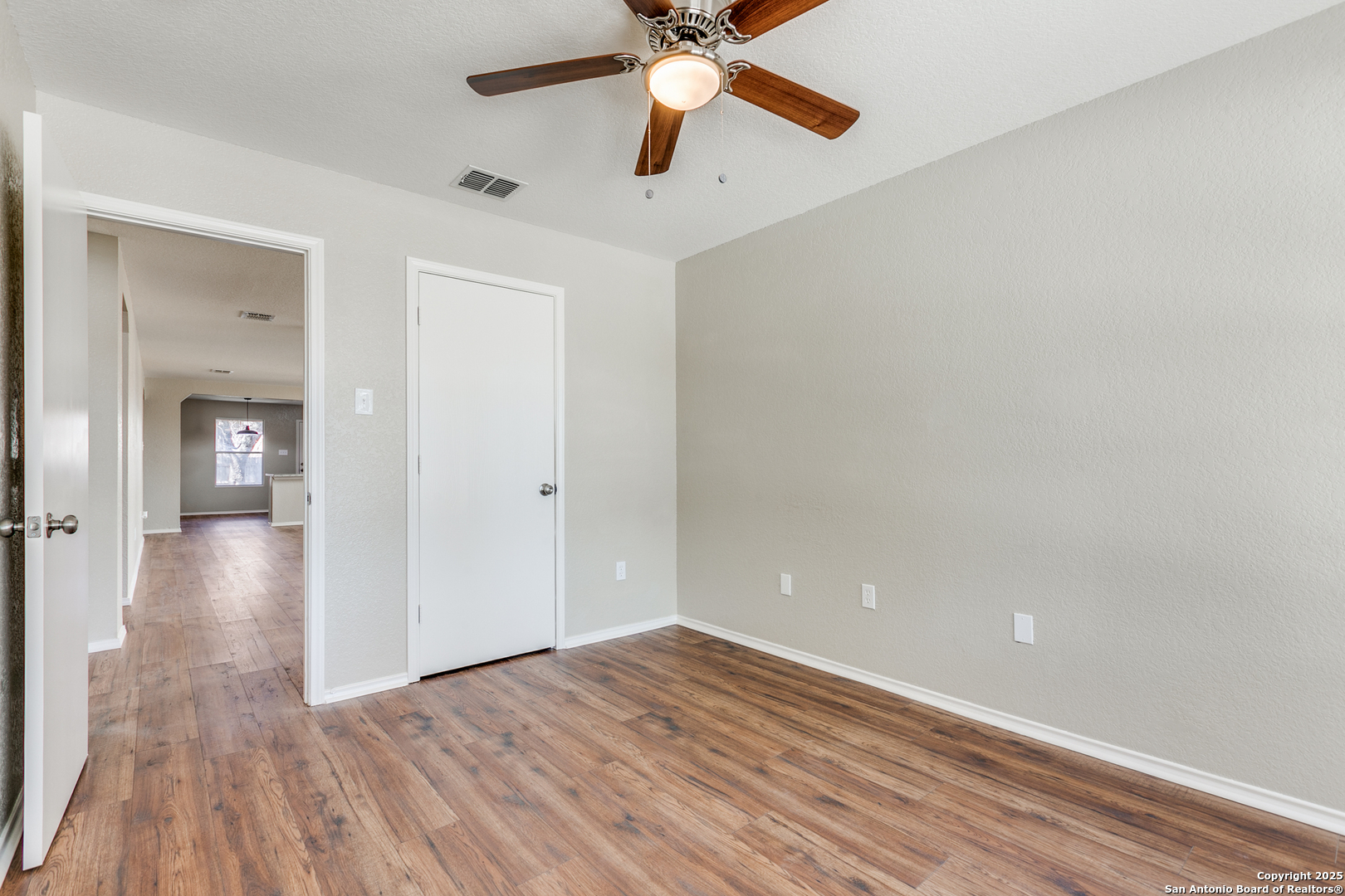 8535 Silver Brush San Antonio TX 78254