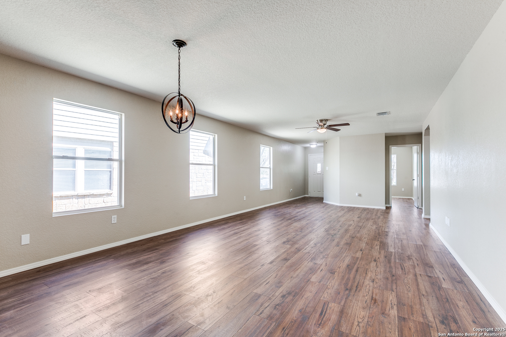 8535 Silver Brush San Antonio TX 78254