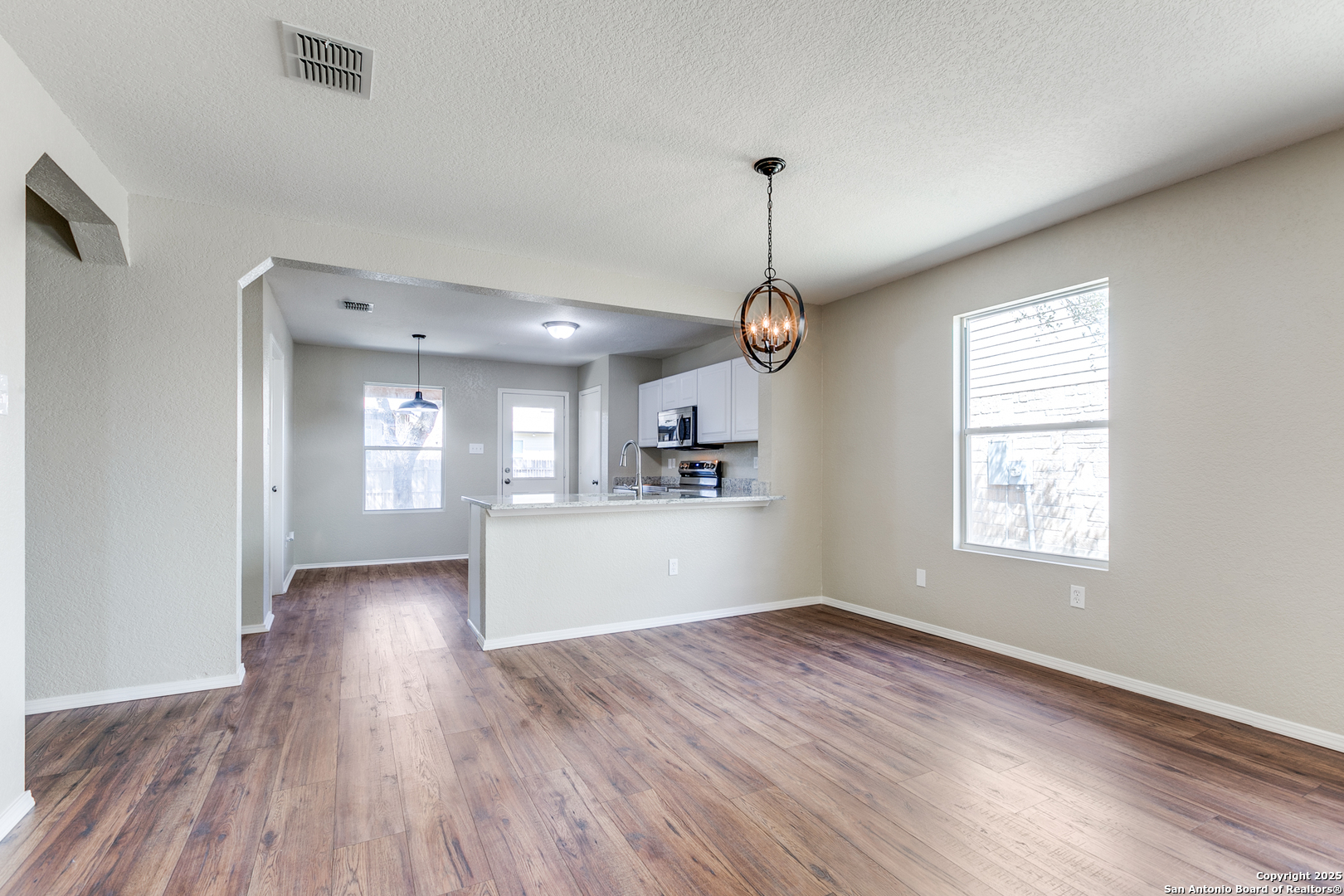 8535 Silver Brush San Antonio TX 78254