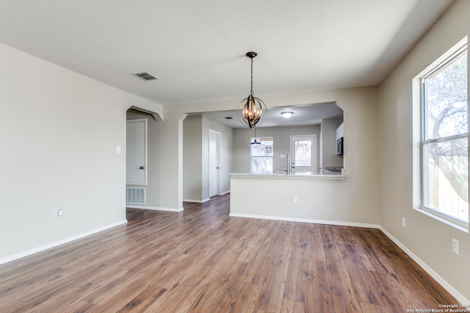 8535 Silver Brush San Antonio TX 78254