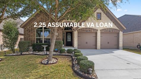 2137 Pioneer Pass Seguin TX 78155