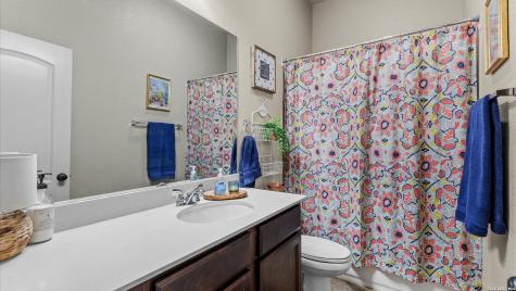 2137 Pioneer Pass Seguin TX 78155