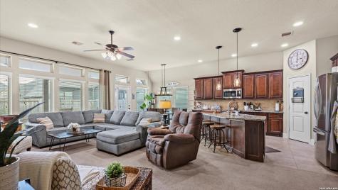 2137 Pioneer Pass Seguin TX 78155