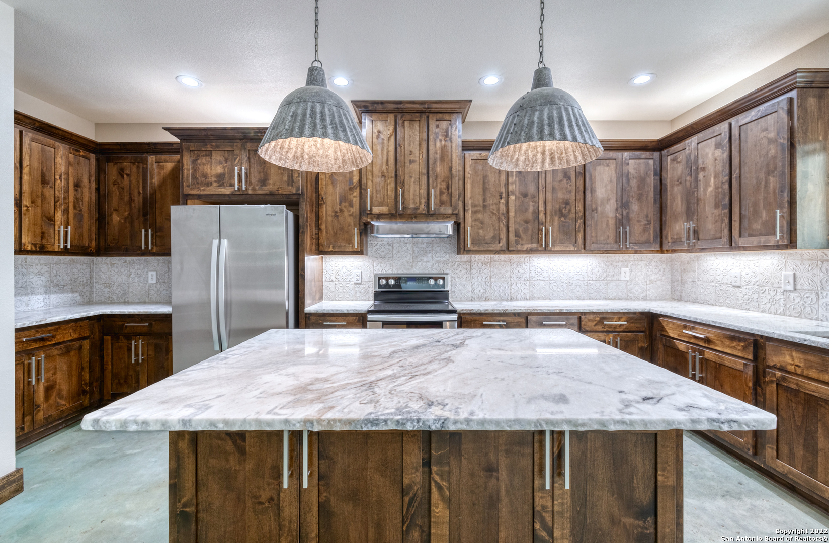 422 Red Wright Road Leakey TX 78873