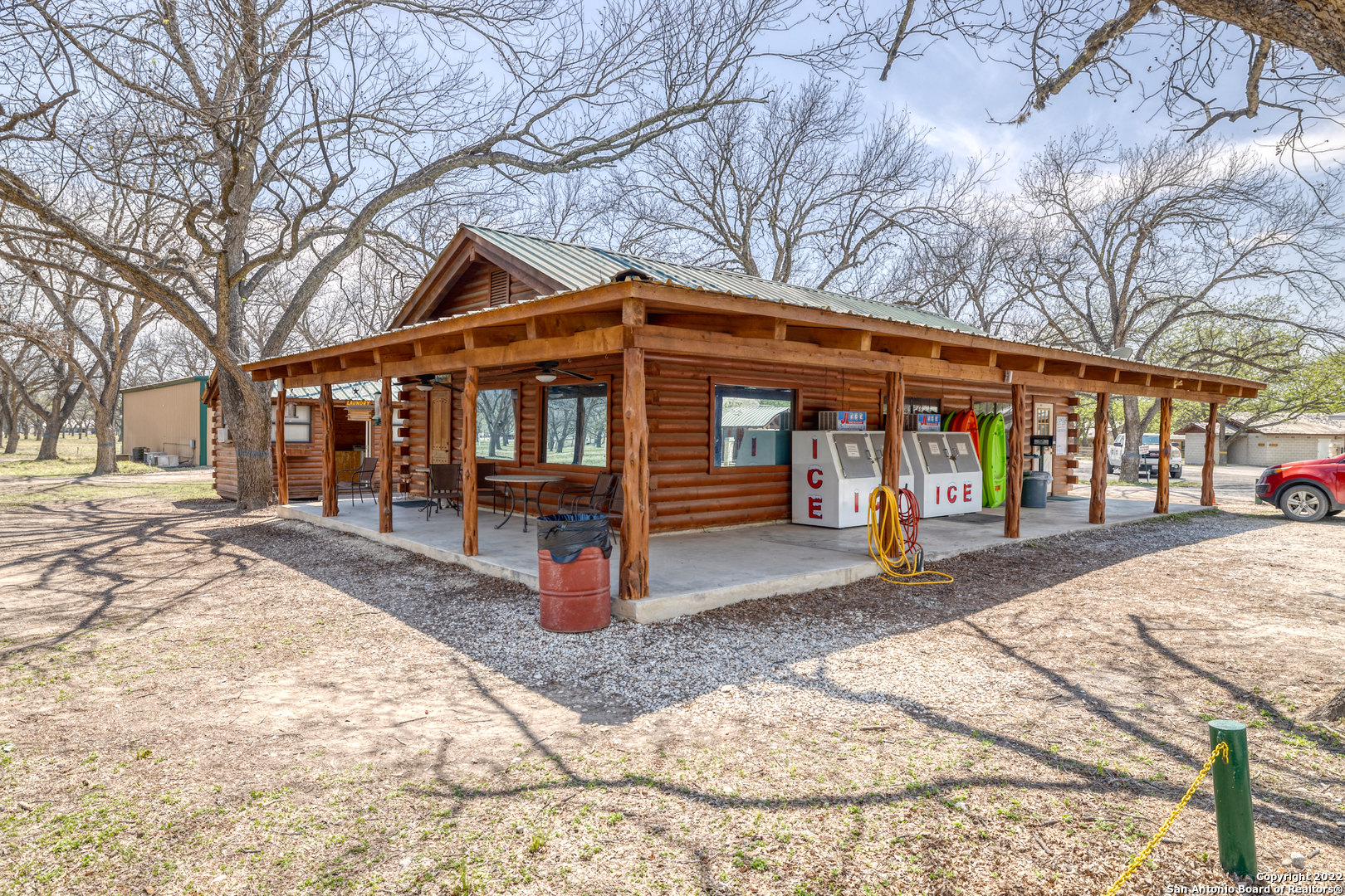 422 Red Wright Road Leakey TX 78873